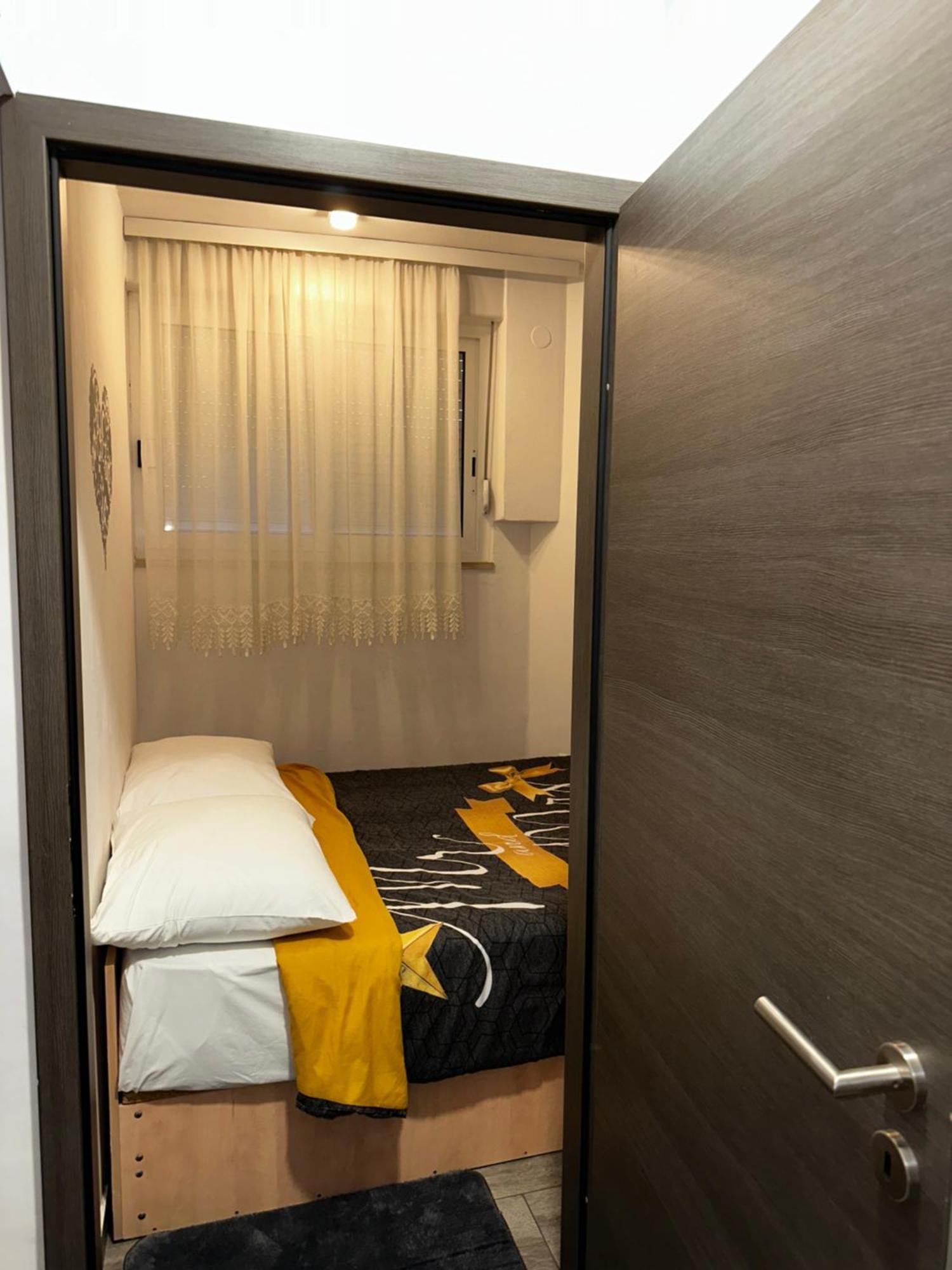 Apartman Fox Split Buitenkant foto